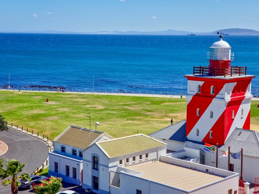 2 Bedroom Property for Sale in Mouille Point Western Cape